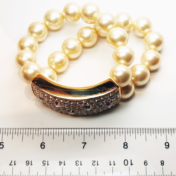 RARE! Vintage KENNETH JAY LANE Pearl Bracelet - Picture 12 of 15